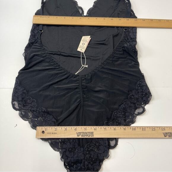 We are HAH Back Off Bodysuit Noir Black - Picture 6 of 15